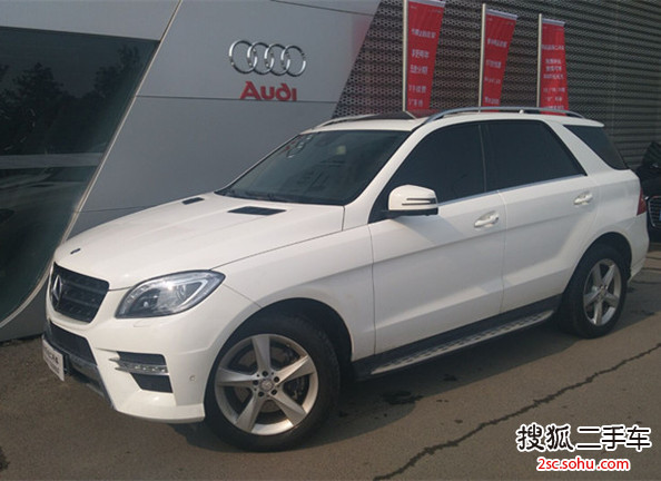 奔驰M级2014款ML320 4MATIC