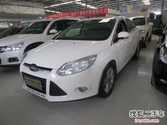 福特福克斯三厢2012款1.6L 手自一体 风尚型