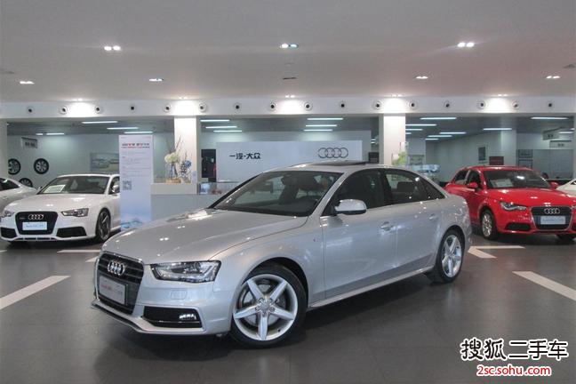 奥迪A4L2013款40 TFSI quattro运动型