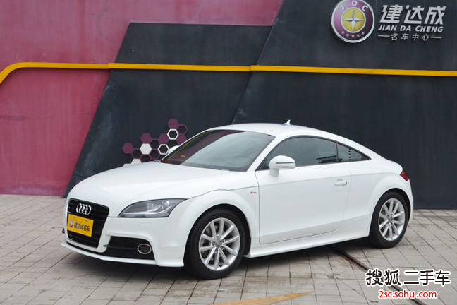 奥迪TT2012款TT Roadster 2.0TFSI quattro典雅版