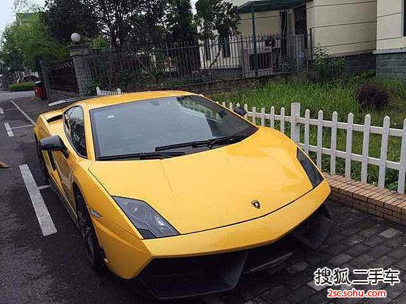 兰博基尼盖拉多2011款LP570-4 Spyder Performante