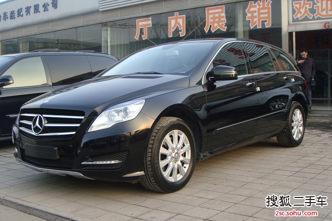 奔驰R级2011款R350L 4MATIC