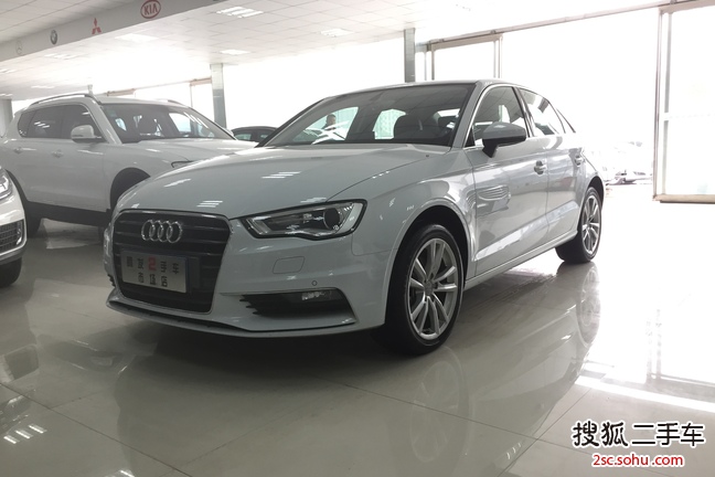 奥迪A3 Limousine2016款35 TFSI 特别版