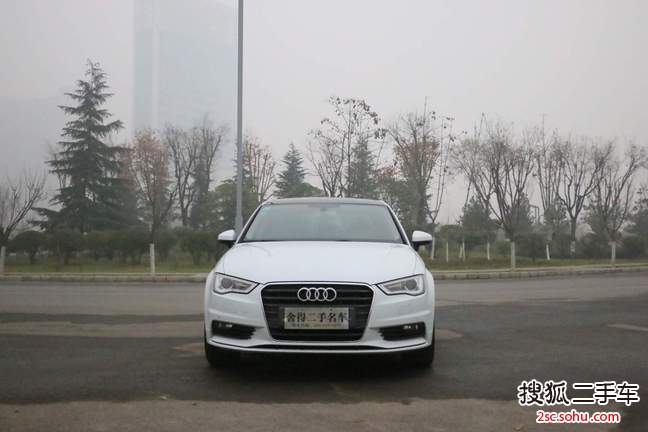 奥迪A3 Limousine2016款35 TFSI 自动风尚型