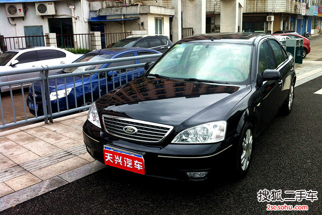 福特蒙迪欧2005款2.0 Ghia-X 自动