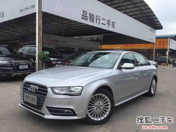 奥迪A4L2015款35 TFSI 自动舒适型