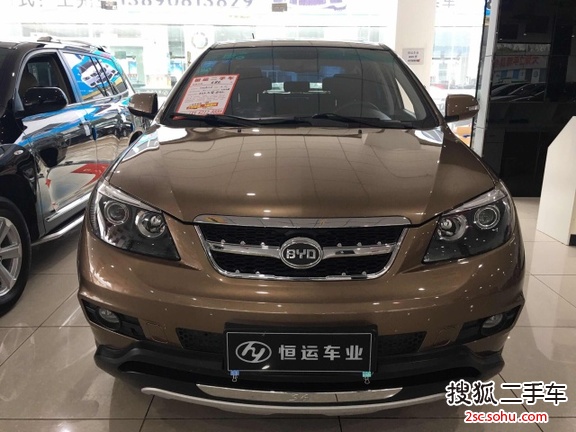 比亚迪S62014款2.0L 手动尊享型 5座 