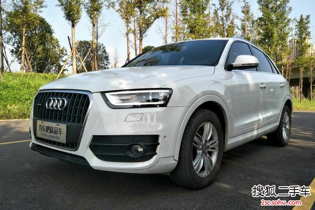 奥迪Q32012款40TFSI 越野型