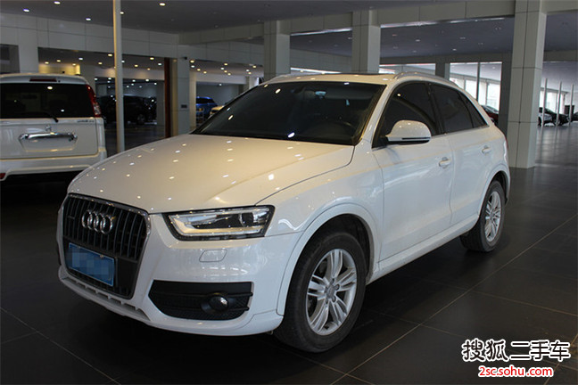 奥迪Q32013款35 TFSI 全时四驱舒适型