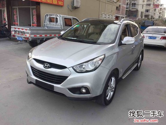 现代ix352010款2.0L 自动四驱尊贵版GLS 