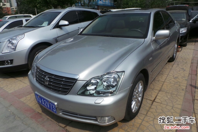 丰田皇冠2006款3.0 Royal E