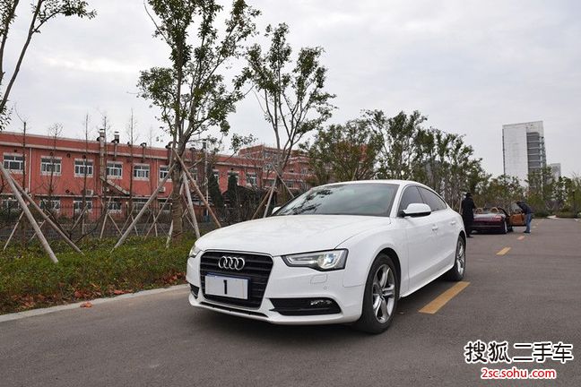 奥迪A5掀背2016款45 TFSI