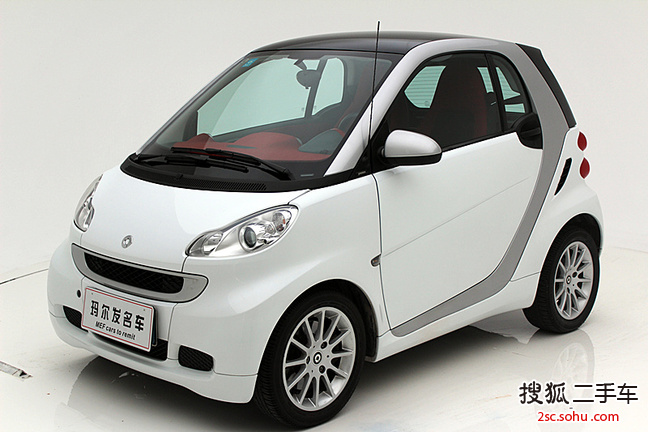 smartfortwo2011款1.0L MHD 硬顶激情版