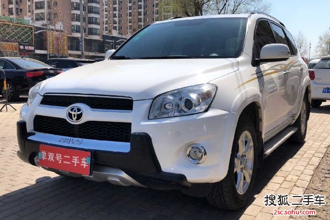 丰田RAV4荣放2013款特享版 2.4L 自动四驱尊崇 