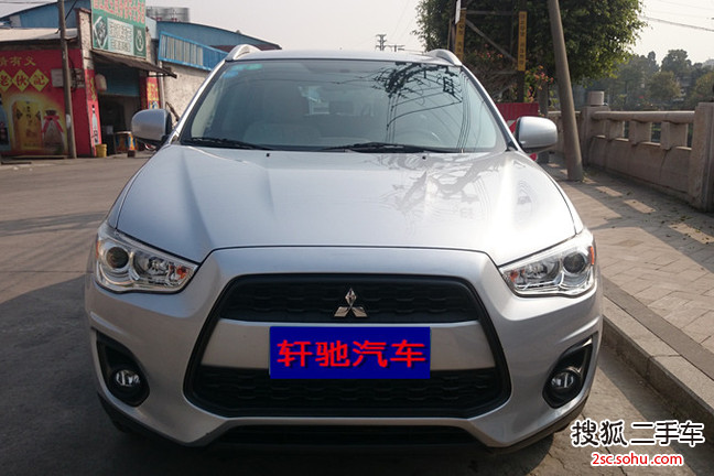 三菱新劲炫 ASX2013款1.6L 手动两驱标准版