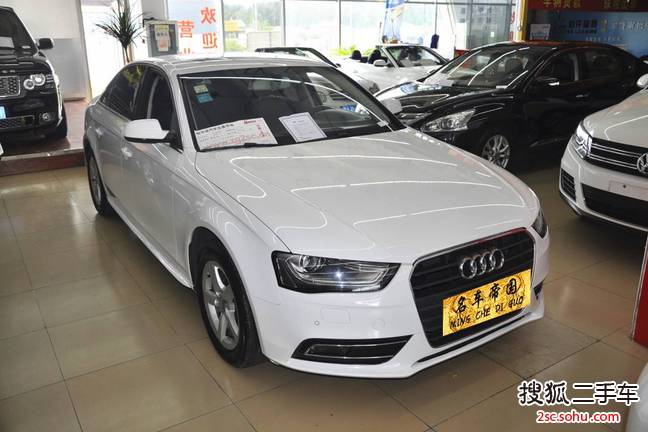 奥迪A4L2013款35 TFSI 自动舒适型