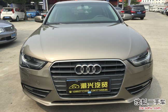 奥迪A4L2013款35 TFSI 自动舒适型