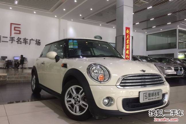 MINIMINI2012款1.6L ONE Baker Street 