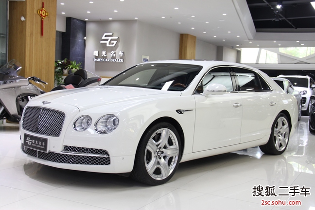 宾利飞驰2013款6.0T W12 MULLINER