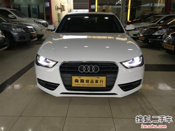 奥迪A4L2013款35 TFSI 自动标准型