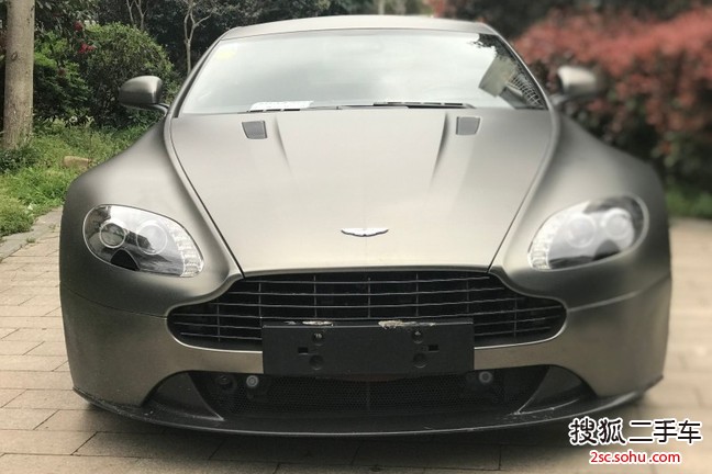 阿斯顿马丁V8 Vantage2012款4.7L S Coupe