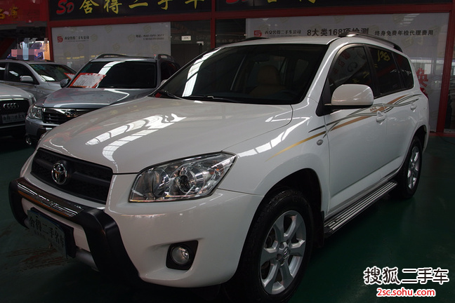 丰田RAV42011款2.0L 自动经典版