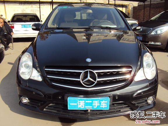 奔驰R级2010款R350L 4MATIC Grand Edition