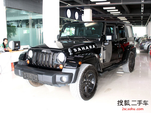 Jeep牧马人四门版2012款3.6L 撒哈拉