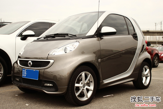 smartfortwo2013款1.0T 硬顶激情版