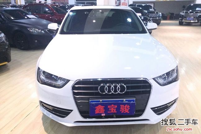 奥迪A4L2013款35 TFSI 自动舒适型