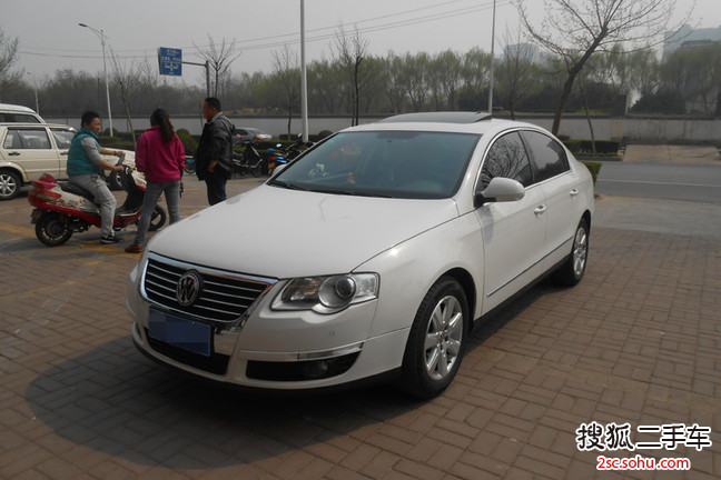 大众迈腾2011款1.4TSI DSG 精英型