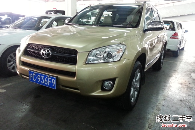 丰田RAV42010款2.0L 手动 豪华升级版