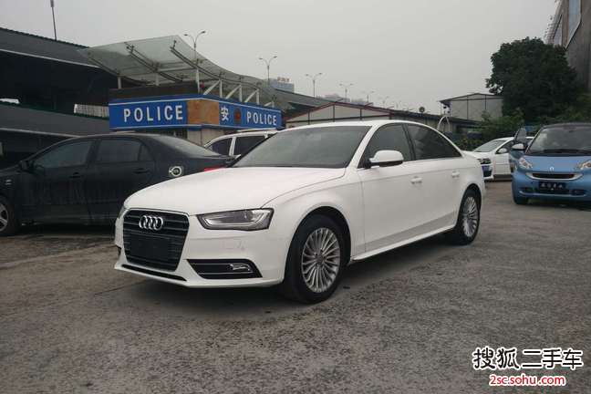 奥迪A4L2013款35 TFSI 自动技术型