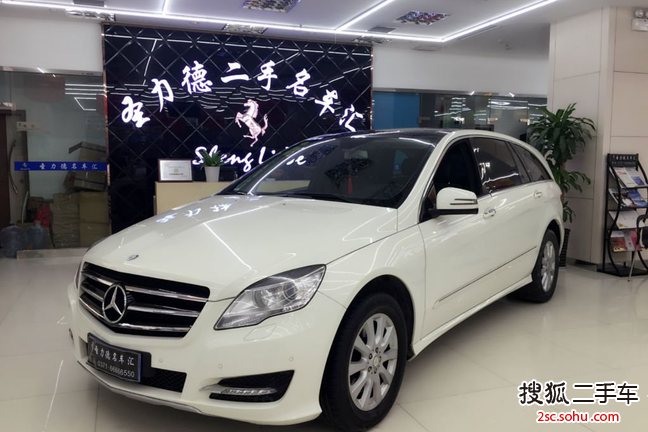 奔驰R级2011款R350L 4MATIC