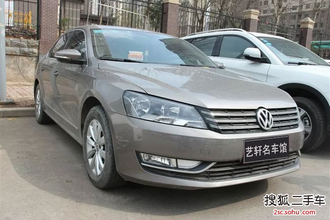 大众帕萨特2014款1.8TSI DSG尊雅版