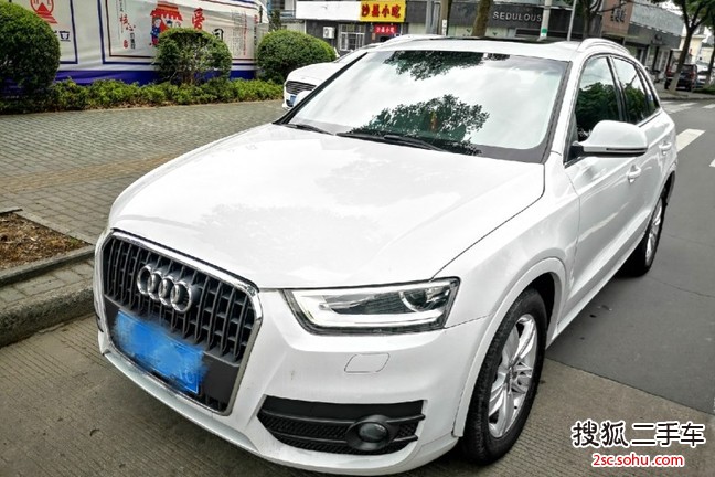 奥迪Q32015款35 TFSI 舒适型