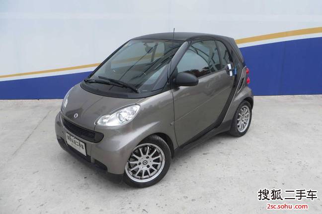 smartfortwo2011款1.0L MHD 硬顶标准版