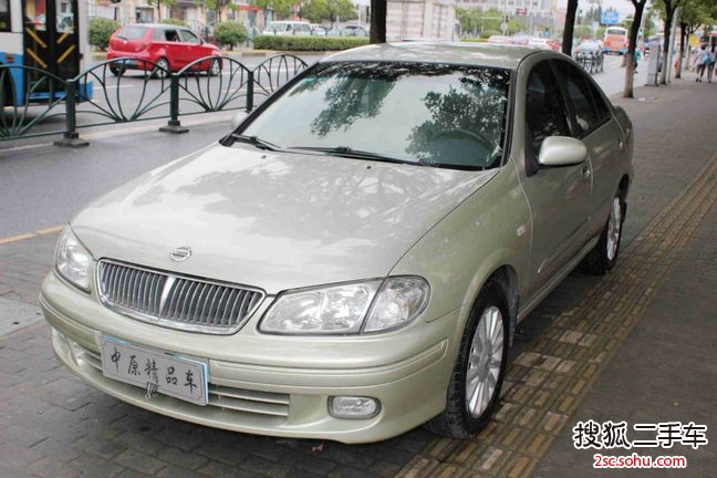 日产阳光2004款2.0 LE 自动