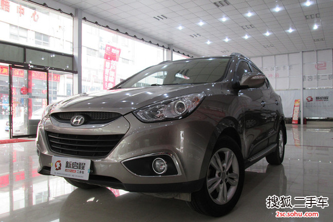 现代ix352012款2.0L 自动两驱精英版GLS 