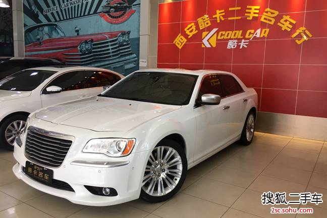 克莱斯勒3002013款300C 3.6L 尊崇版