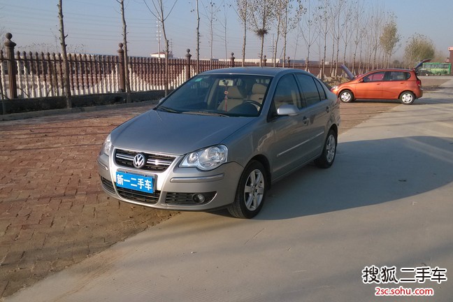 大众Polo2009款 劲取 1.6L 自动雅致版