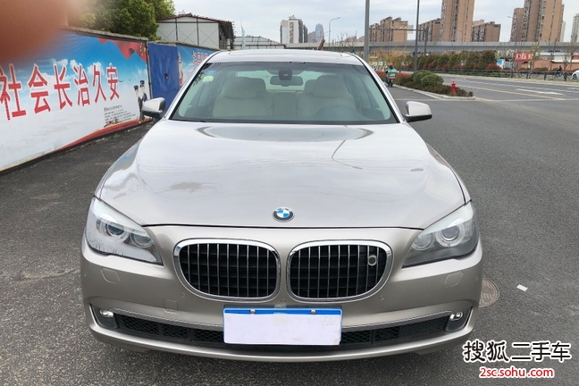 宝马7系2009款740Li 尊贵型