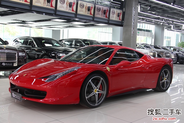 法拉利4582011款4.5L Italia