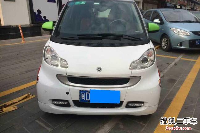 smartfortwo2011款1.0L MHD 硬顶激情版