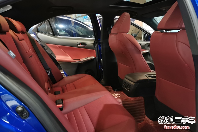 大连-雷克萨斯is2017款300 f sport