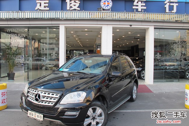 奔驰M级2010款ML300 4MATIC