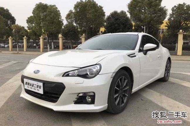 斯巴鲁BRZ2015款2.0i 自动版