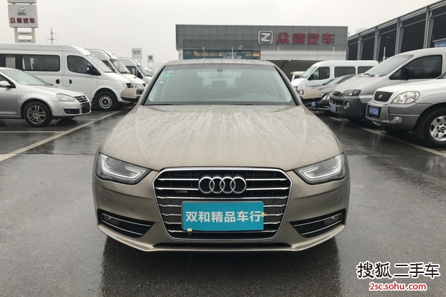 奥迪A4L2013款35 TFSI 自动技术型