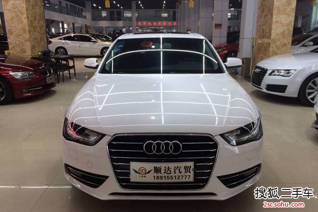 奥迪A4L2016款35 TFSI 典藏版 自动标准型