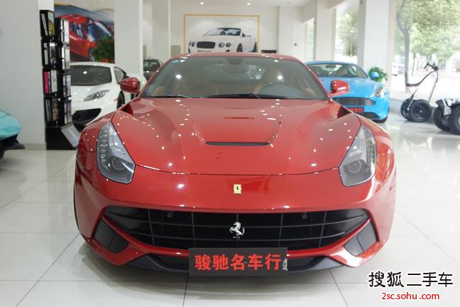 法拉利F12 berlinetta2012款V12 6.3L 基本款